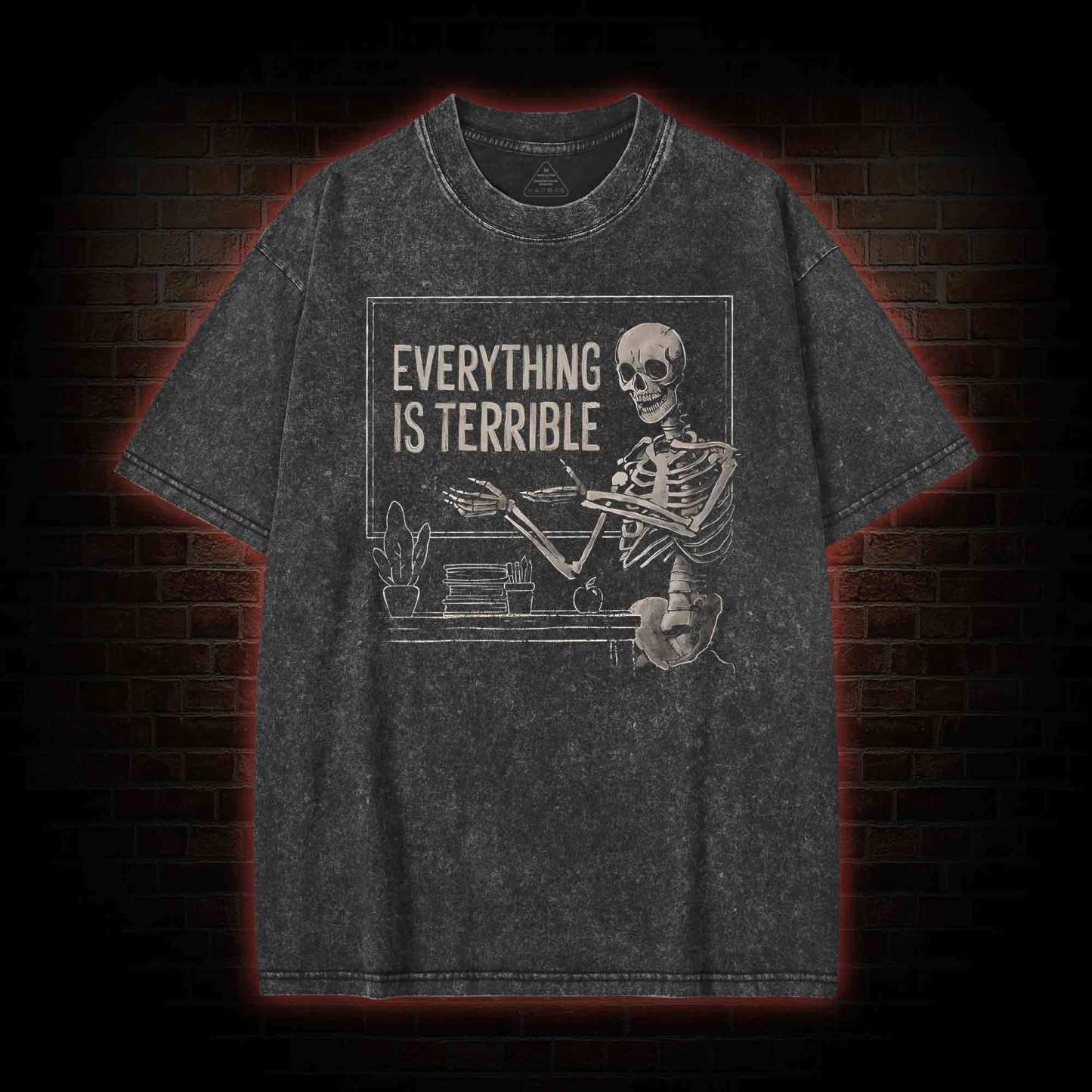 Everything Is Terrible Washed T-shirt with Dark Style