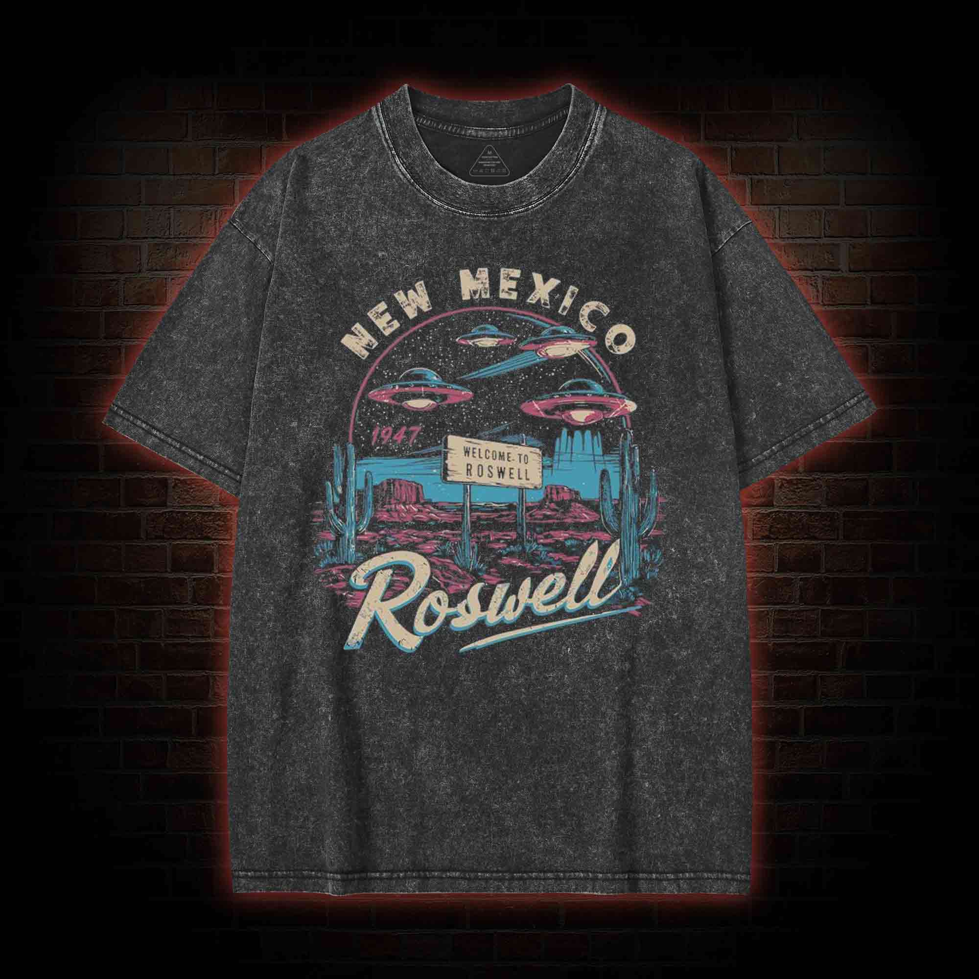 Roswell New Mexico Washed T-shirt with Dark Style