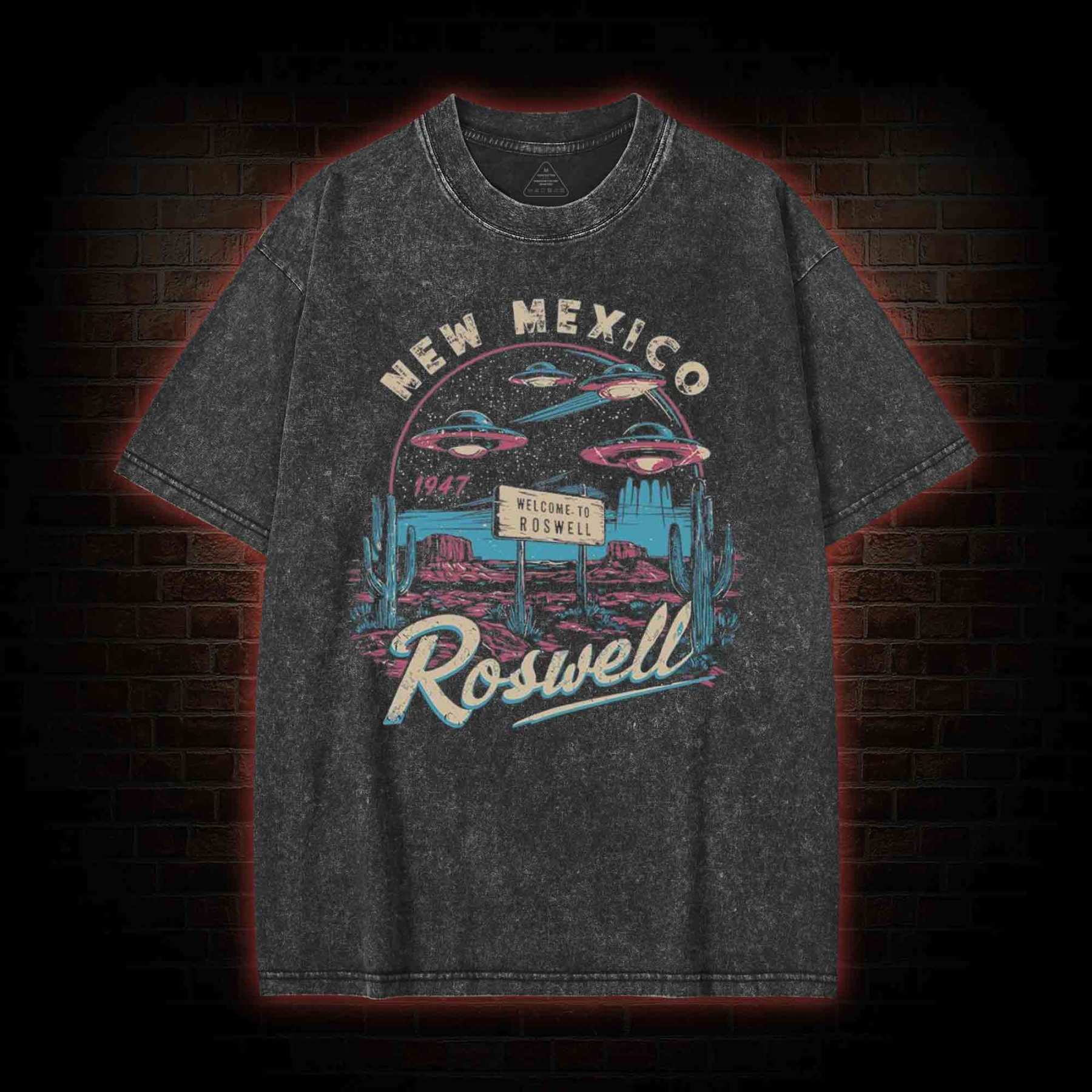 Roswell New Mexico Washed T-shirt with Dark Style