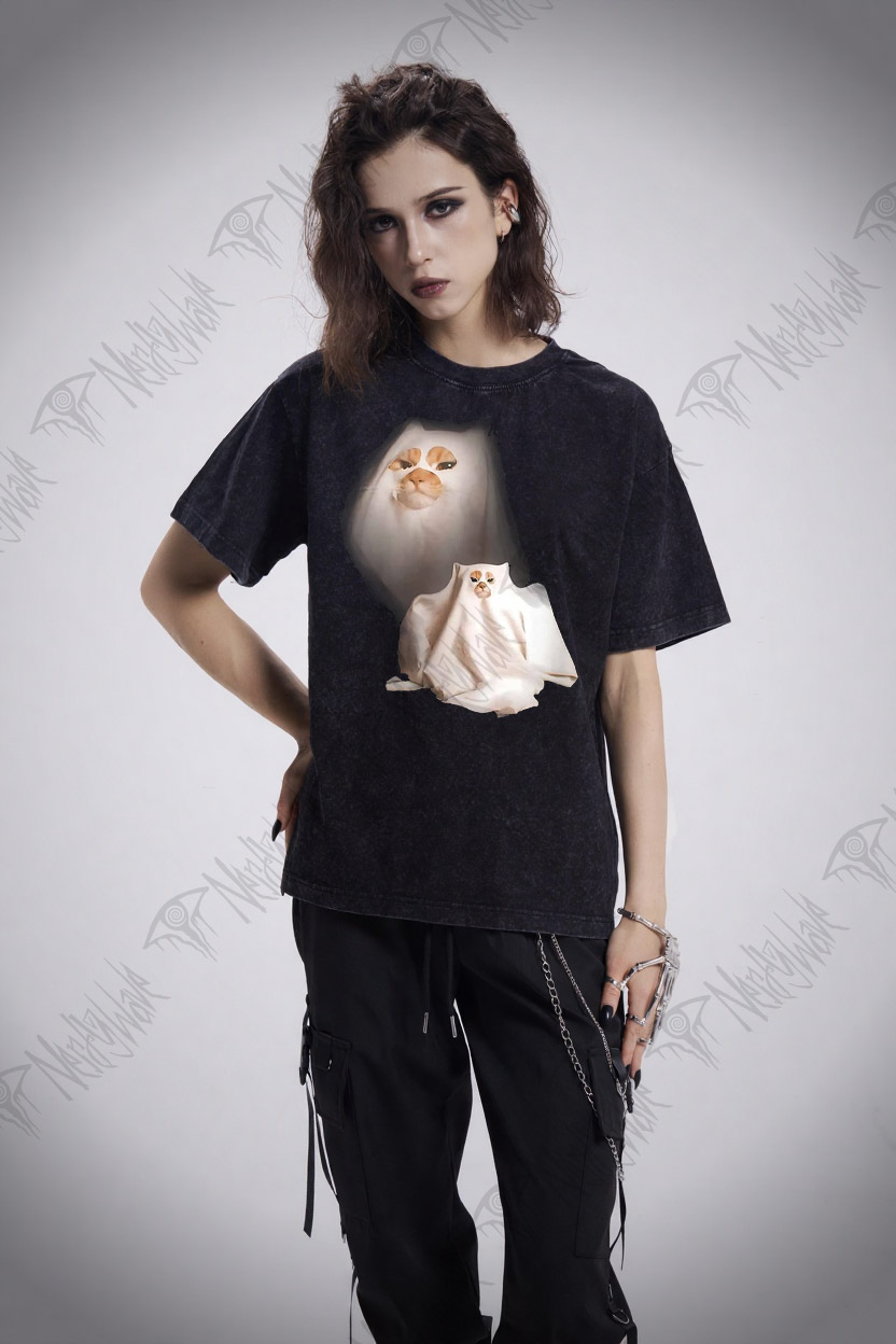 Ghost Kitten Washed T-shirt