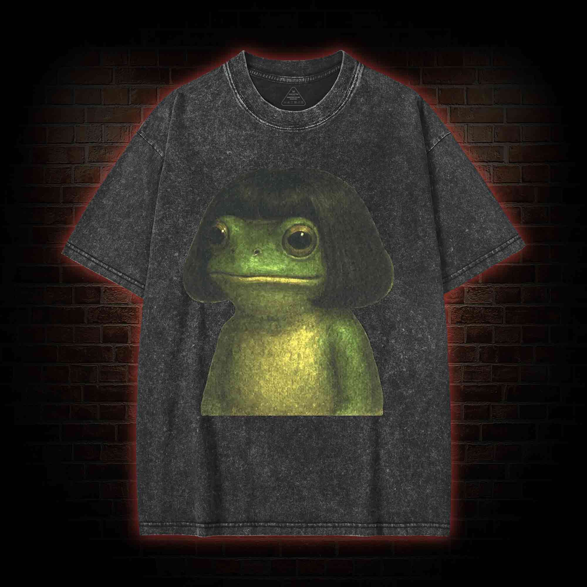 Frog With Bob Haircut Washed T-shirt