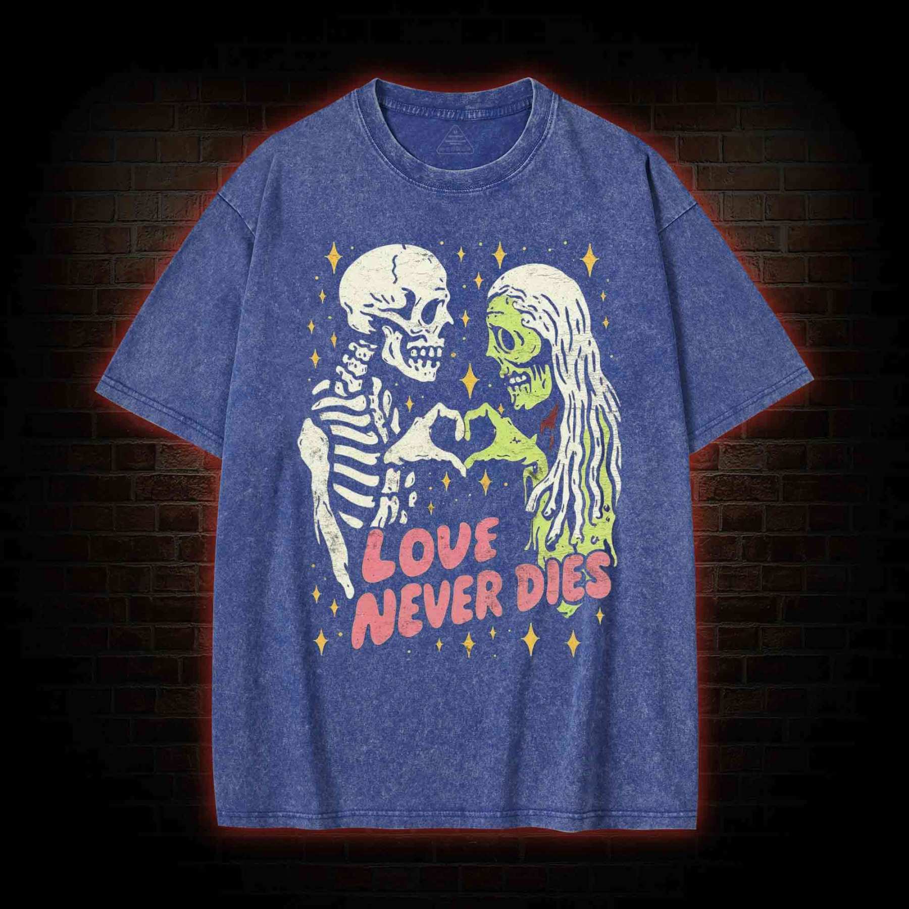 Love Never Dies Washed T-shirt
