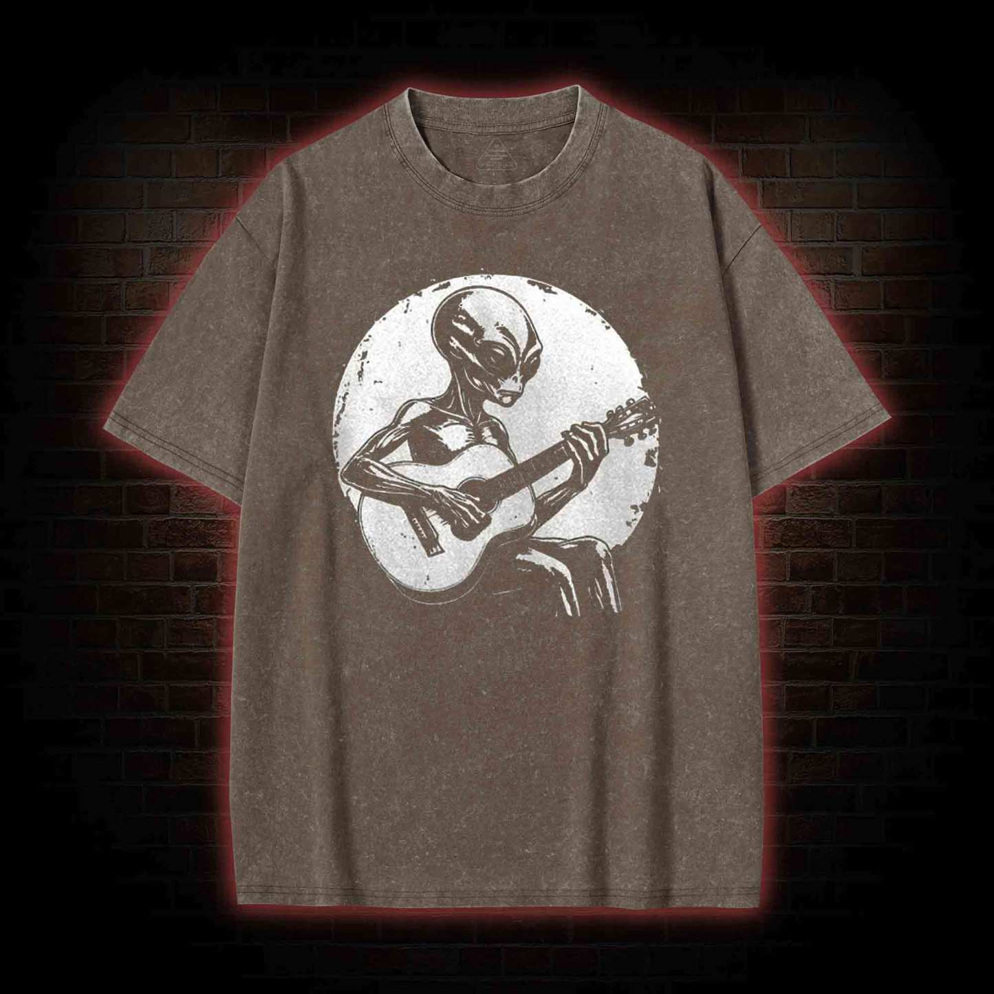 Vintage Funny Alien Washed T-shirt