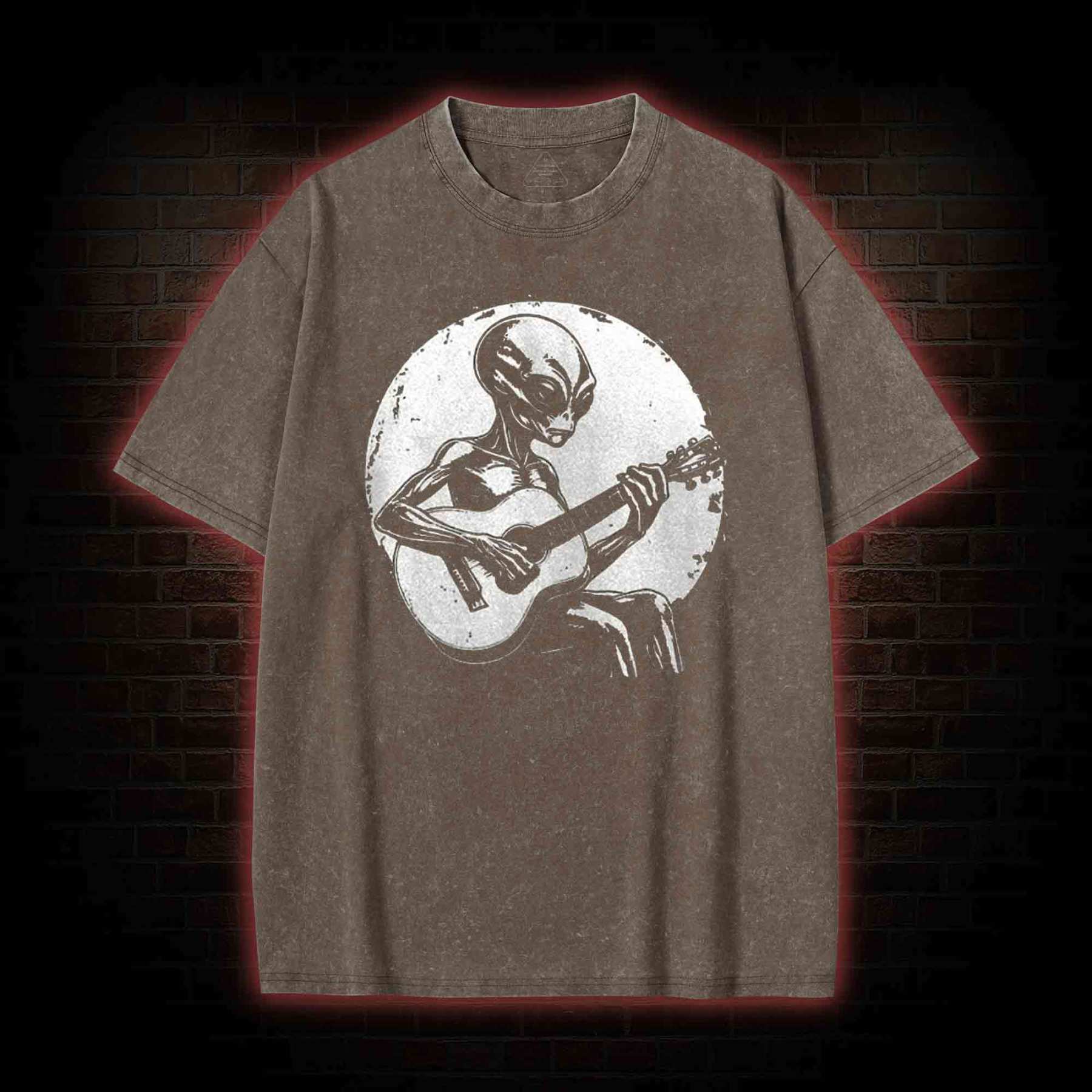 Vintage Funny Alien Washed T-shirt