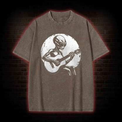 Vintage Funny Alien Washed T-shirt