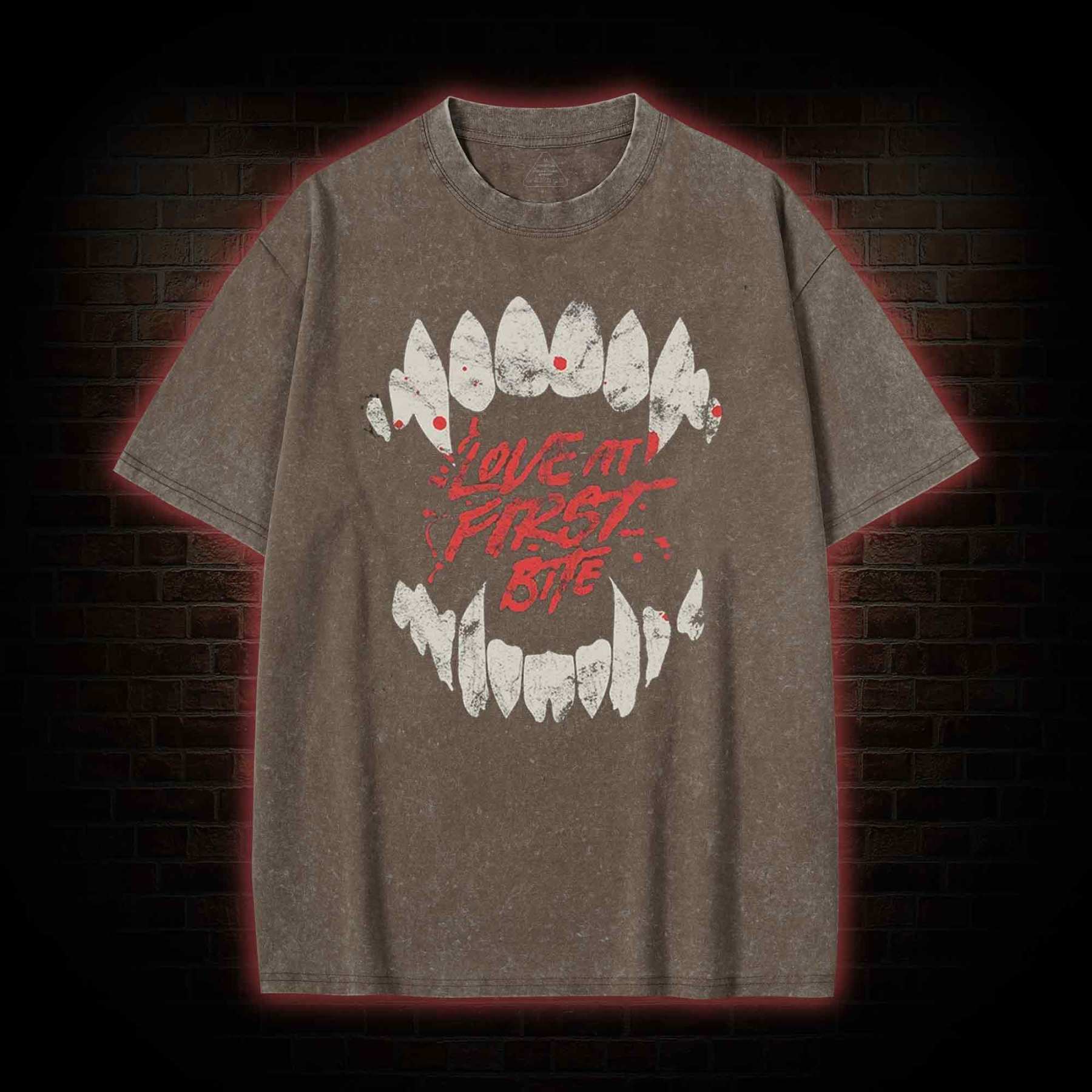 Love at First Bite Washed T-shirt