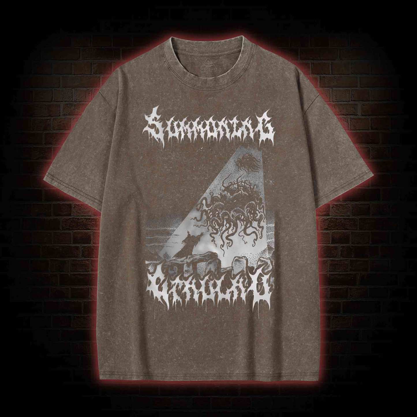 Summoning Cthulhu Washed T-shirt