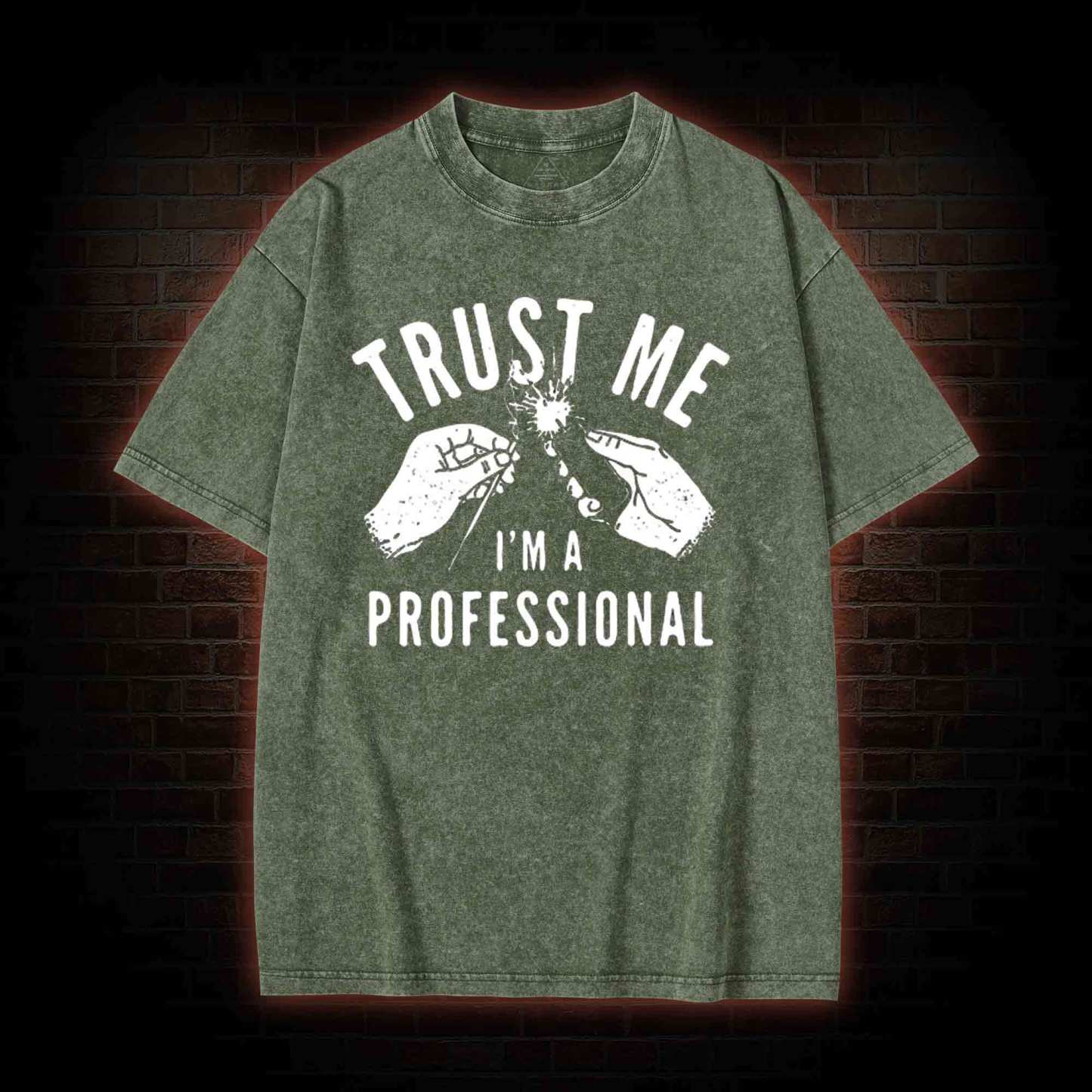Trust Me I'm a Professional Washed T-shirt