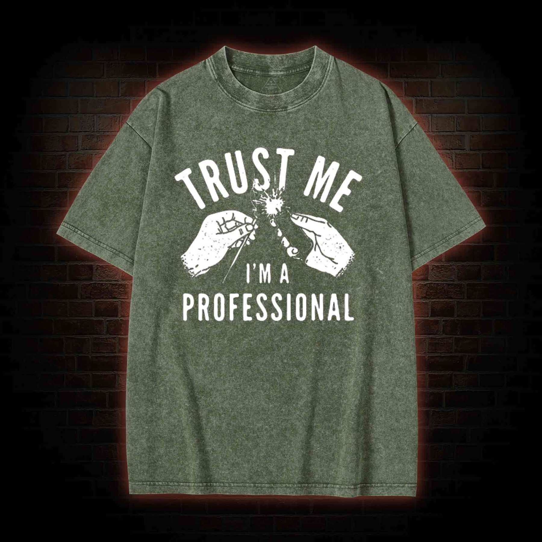 Trust Me I'm a Professional Washed T-shirt