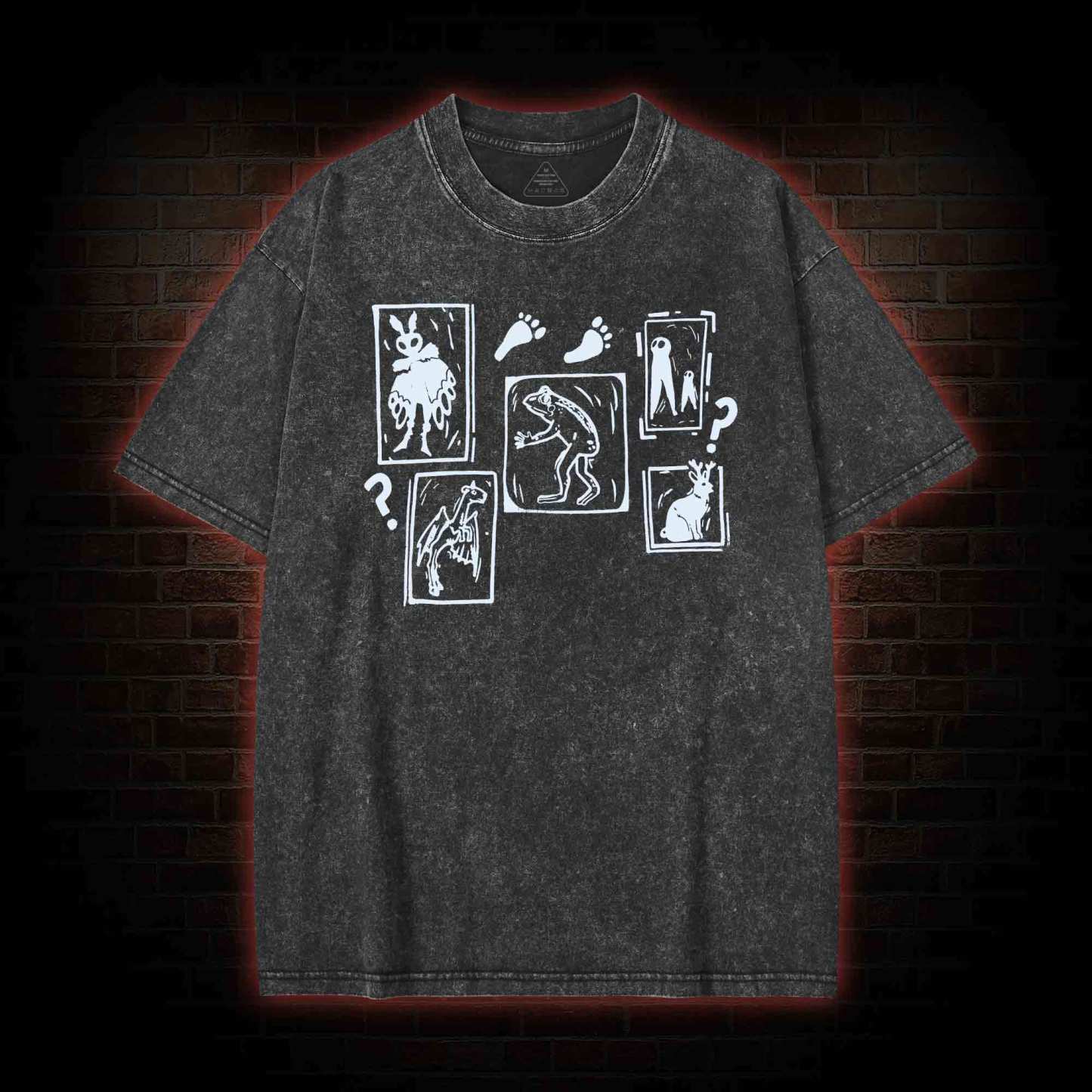 Cryptid Screenprint Washed T-shirt with Dark Style