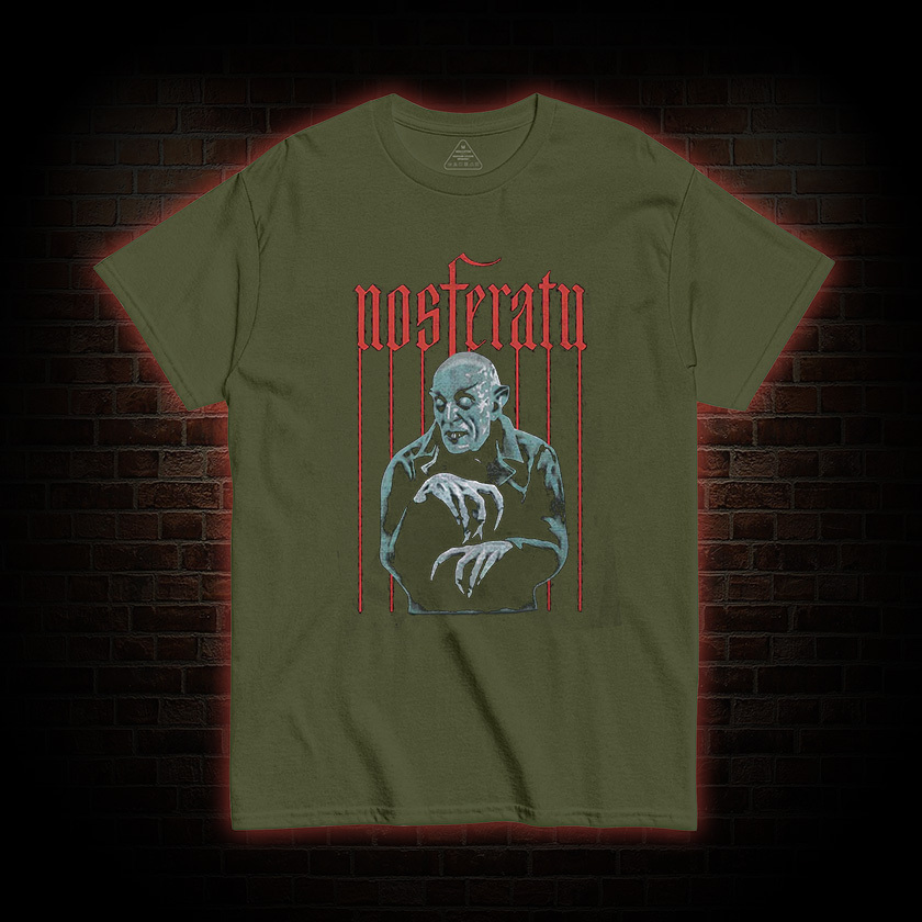 Vintage Goth Vampire Horror Movie T-Shirt