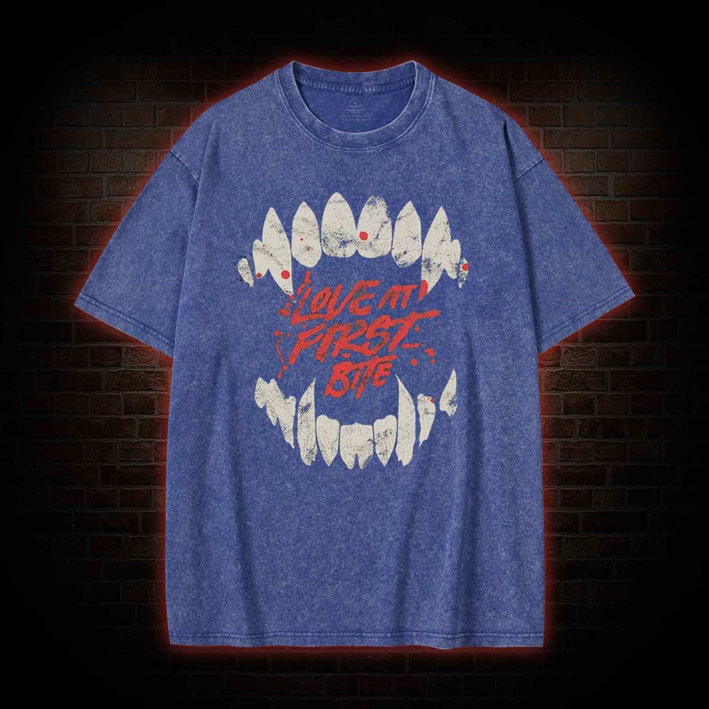 Love at First Bite Washed T-shirt