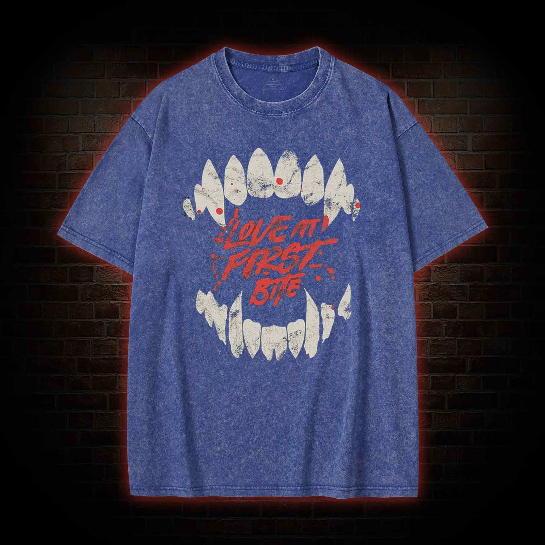 Love at First Bite Washed T-shirt