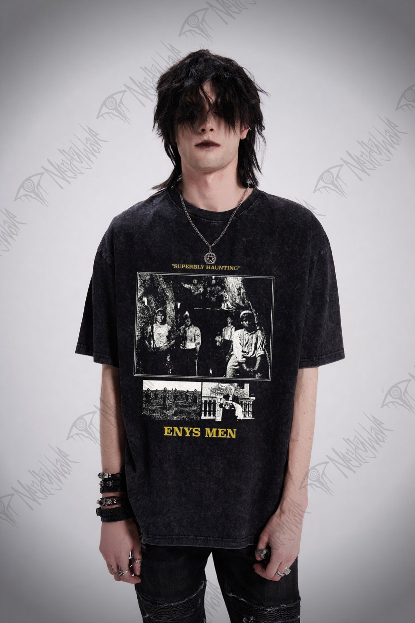 Superbly Haunting Washed T-shirt