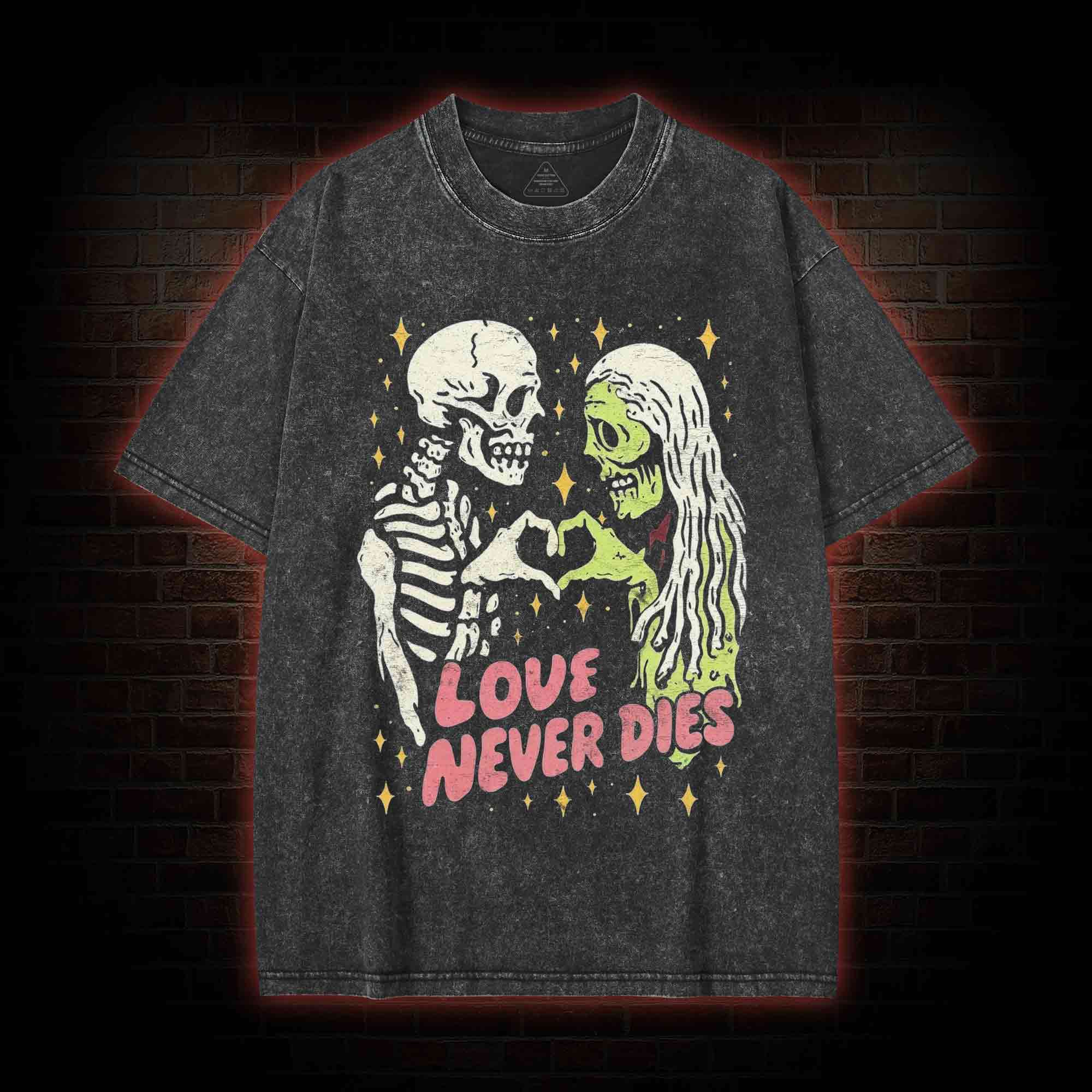 Love Never Dies Washed T-shirt