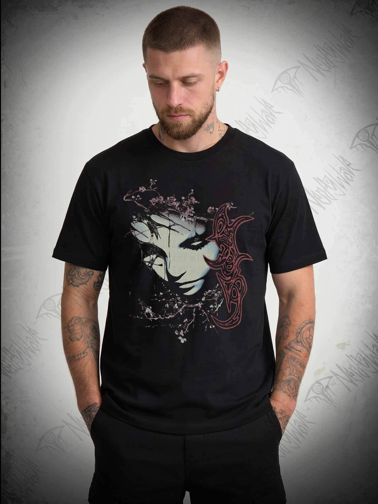Grunge Style Graphic T-shirt