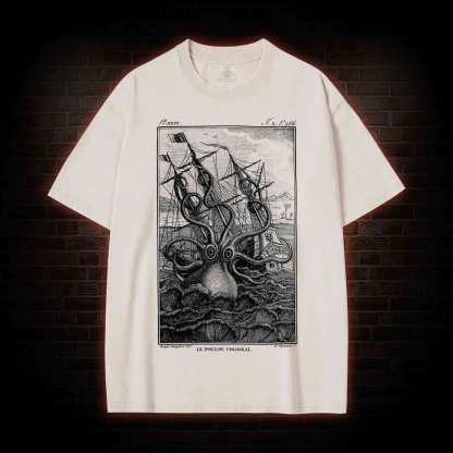 Giant Octopus Washed T-shirt