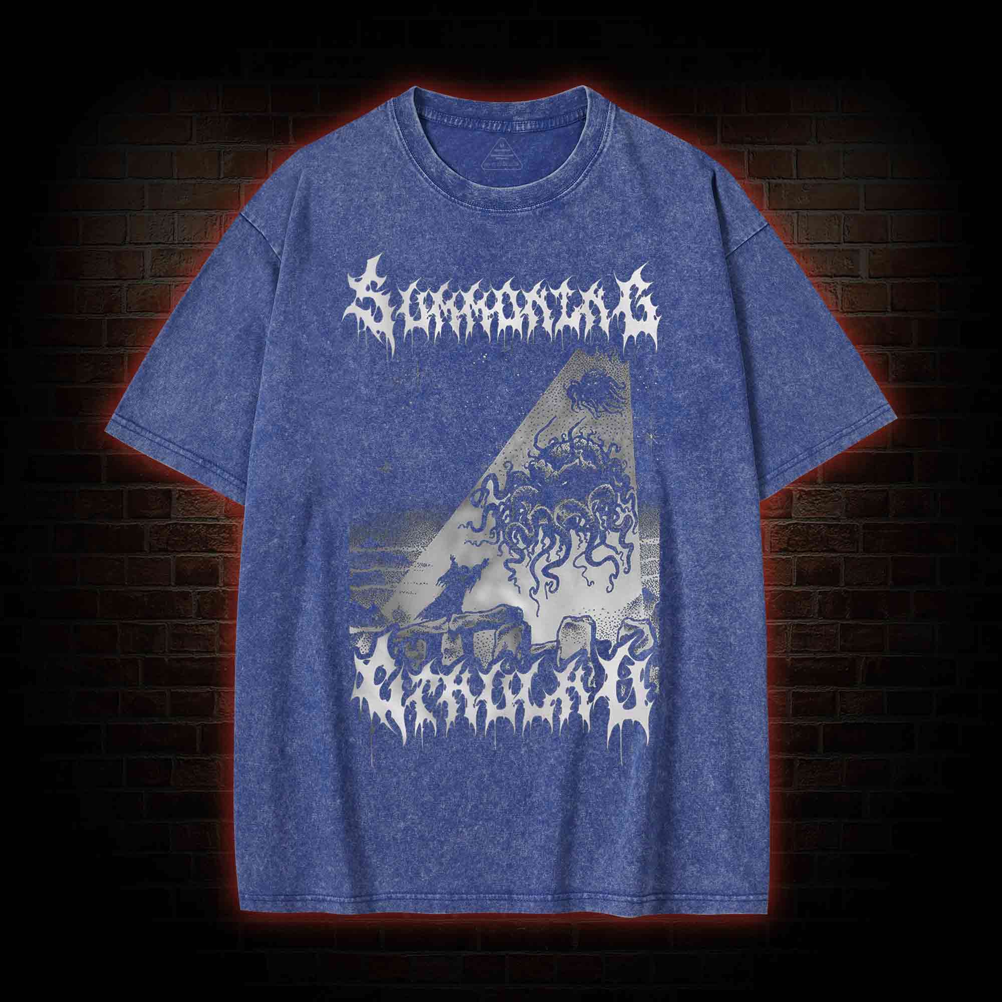 Summoning Cthulhu Washed T-shirt