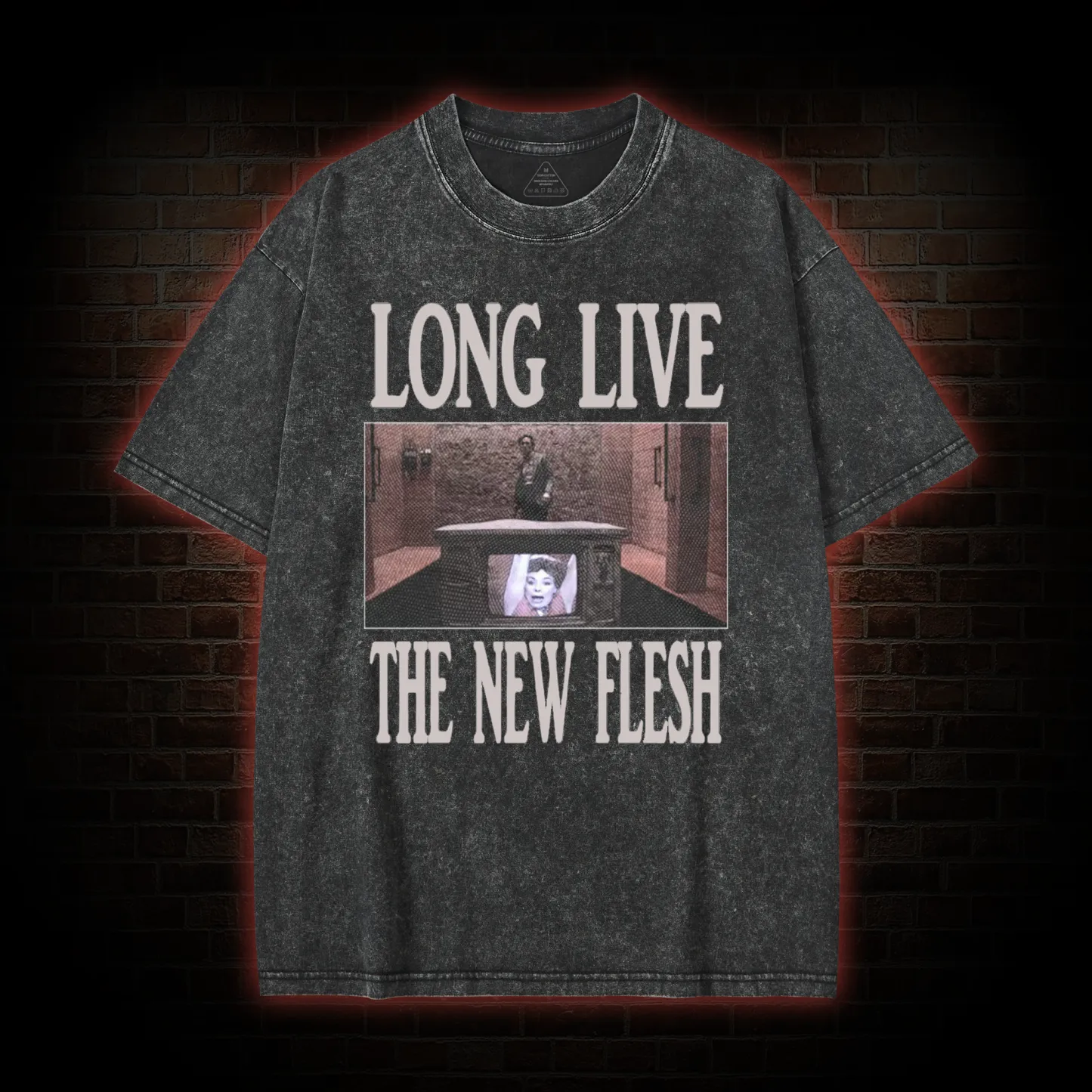 Body horror Washed T-shirt