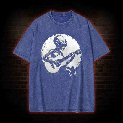 Vintage Funny Alien Washed T-shirt