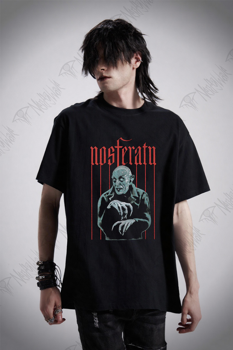 Vintage Goth Vampire Horror Movie T-Shirt