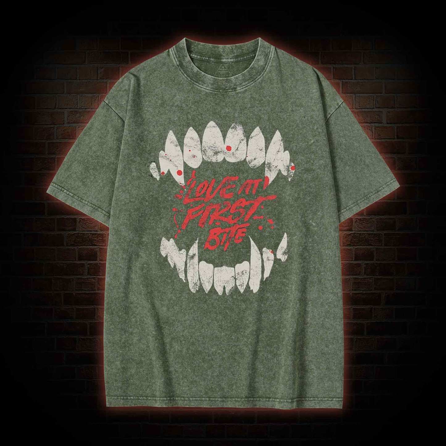 Love at First Bite Washed T-shirt