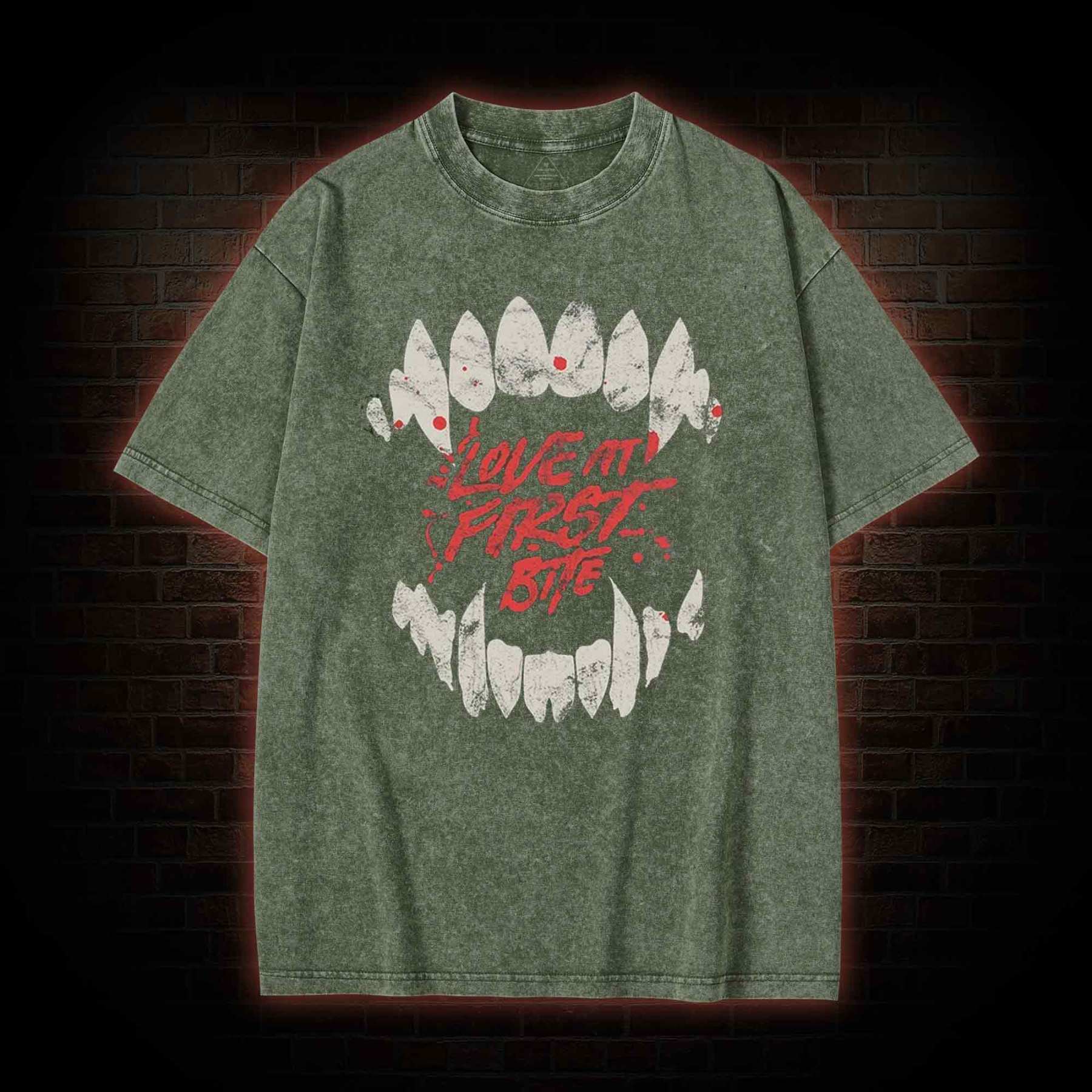Love at First Bite Washed T-shirt