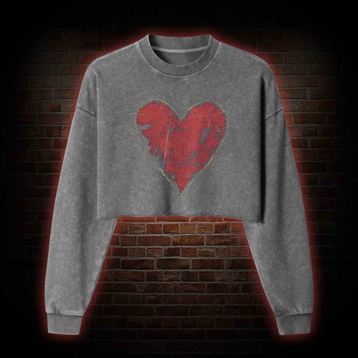 Distressed Heart Washed Cropped Sweatshirts