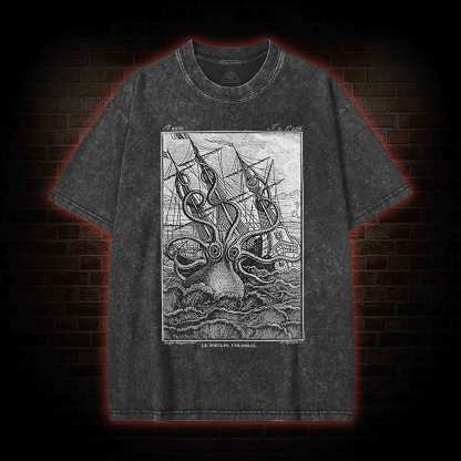 Giant Octopus Washed T-shirt
