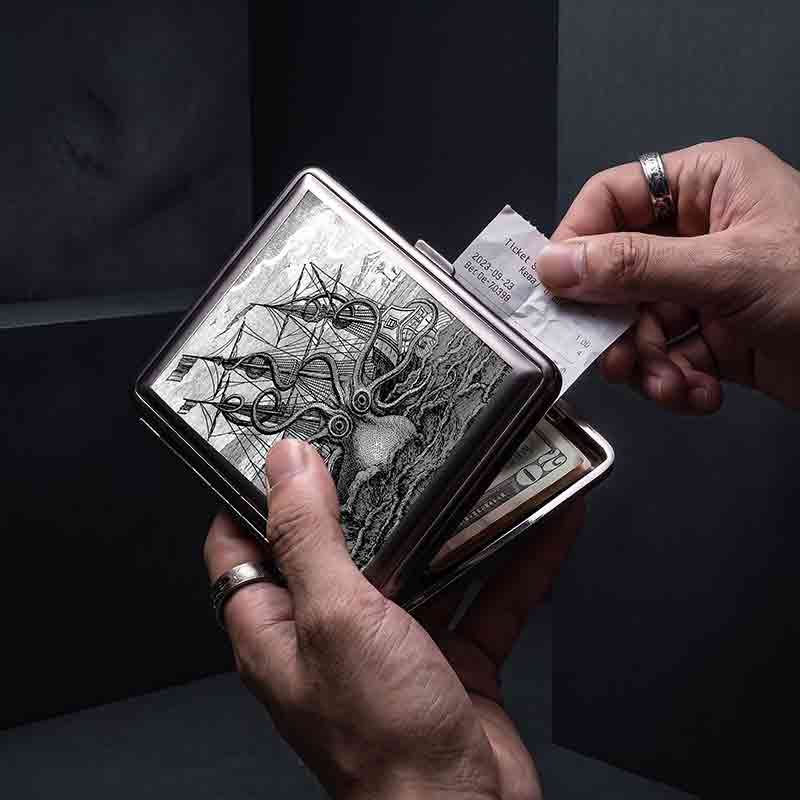 Giant Octopus Compressed Cigarette Box