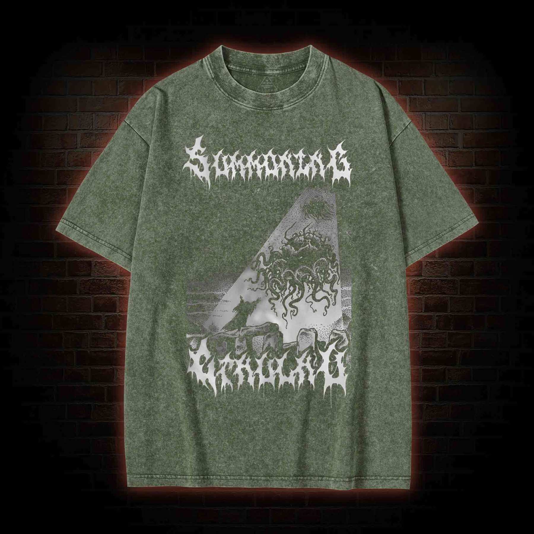 Summoning Cthulhu Washed T-shirt