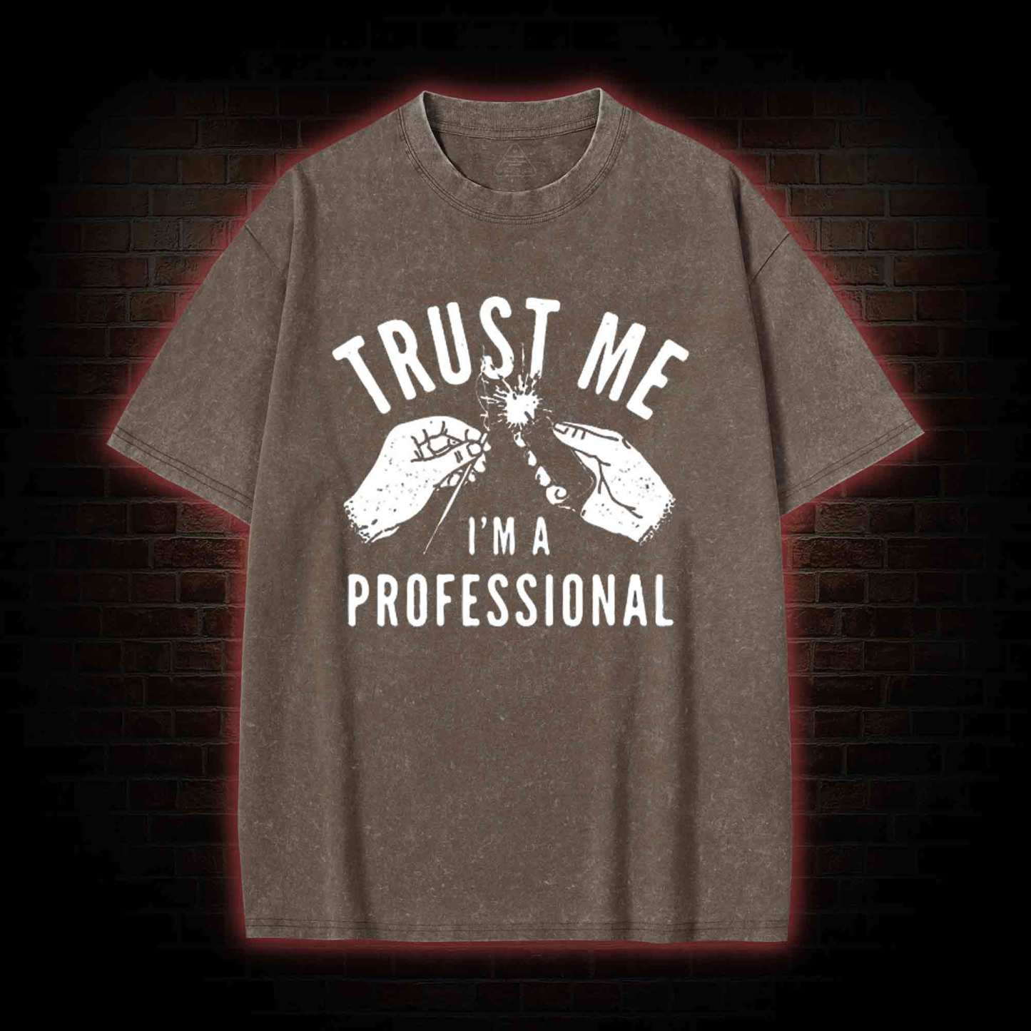 Trust Me I'm a Professional Washed T-shirt