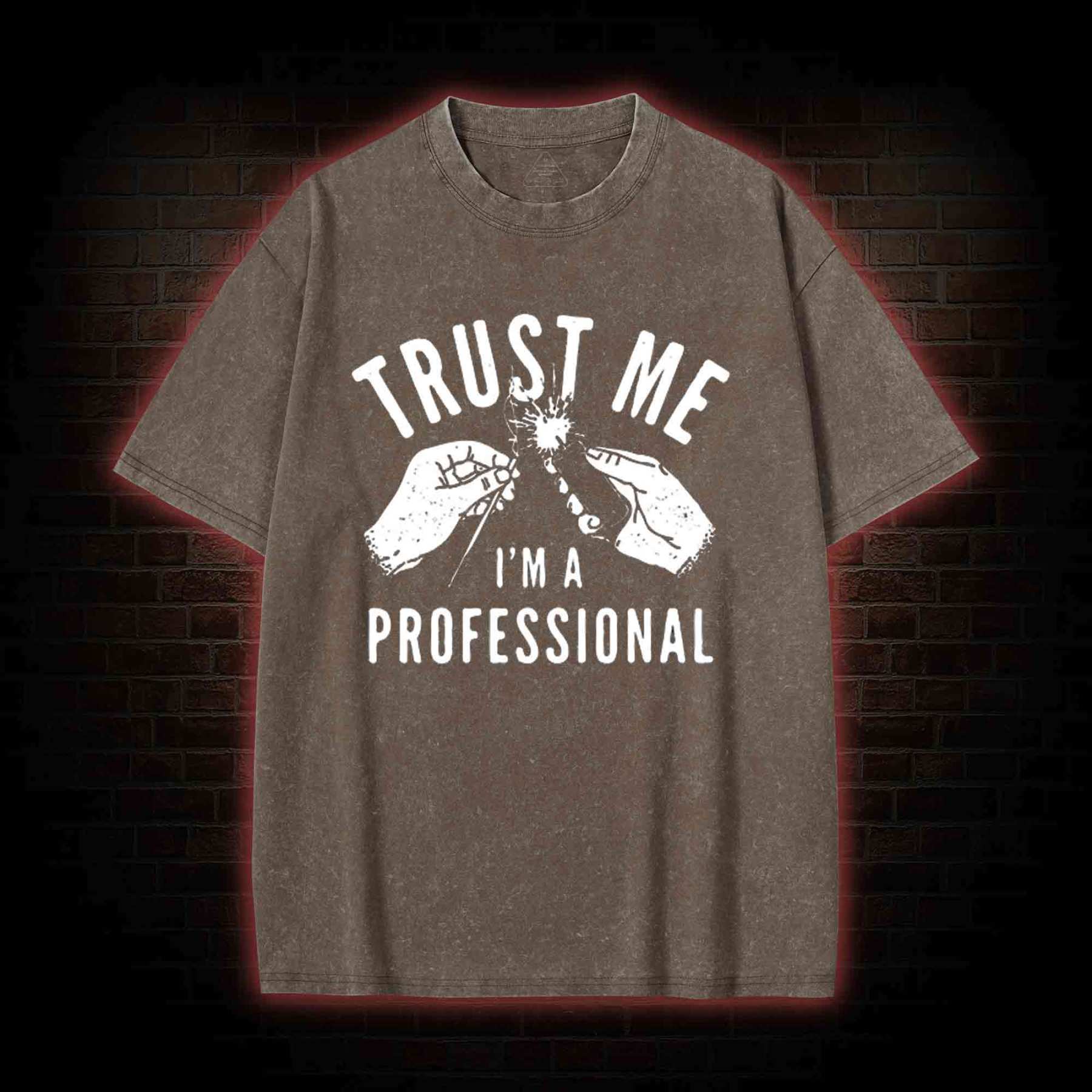 Trust Me I'm a Professional Washed T-shirt