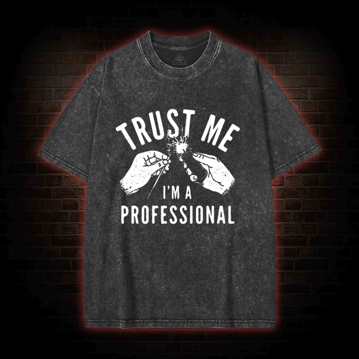 Trust Me I'm a Professional Washed T-shirt