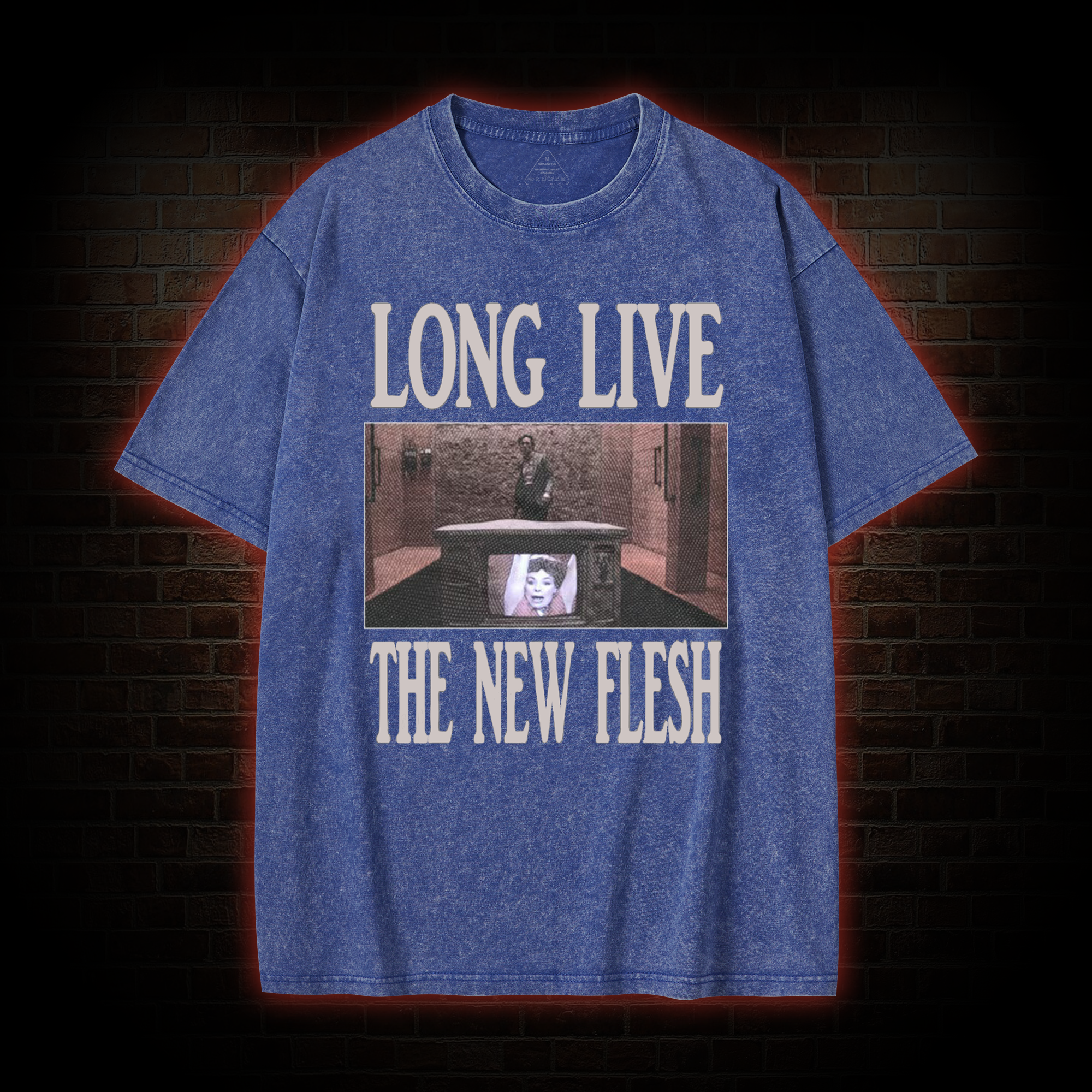 Body horror Washed T-shirt