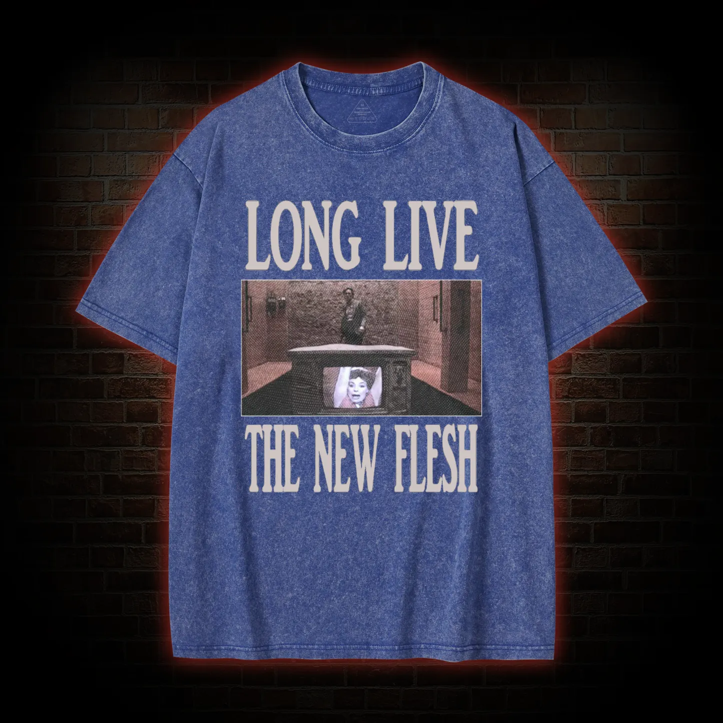 Body horror Washed T-shirt