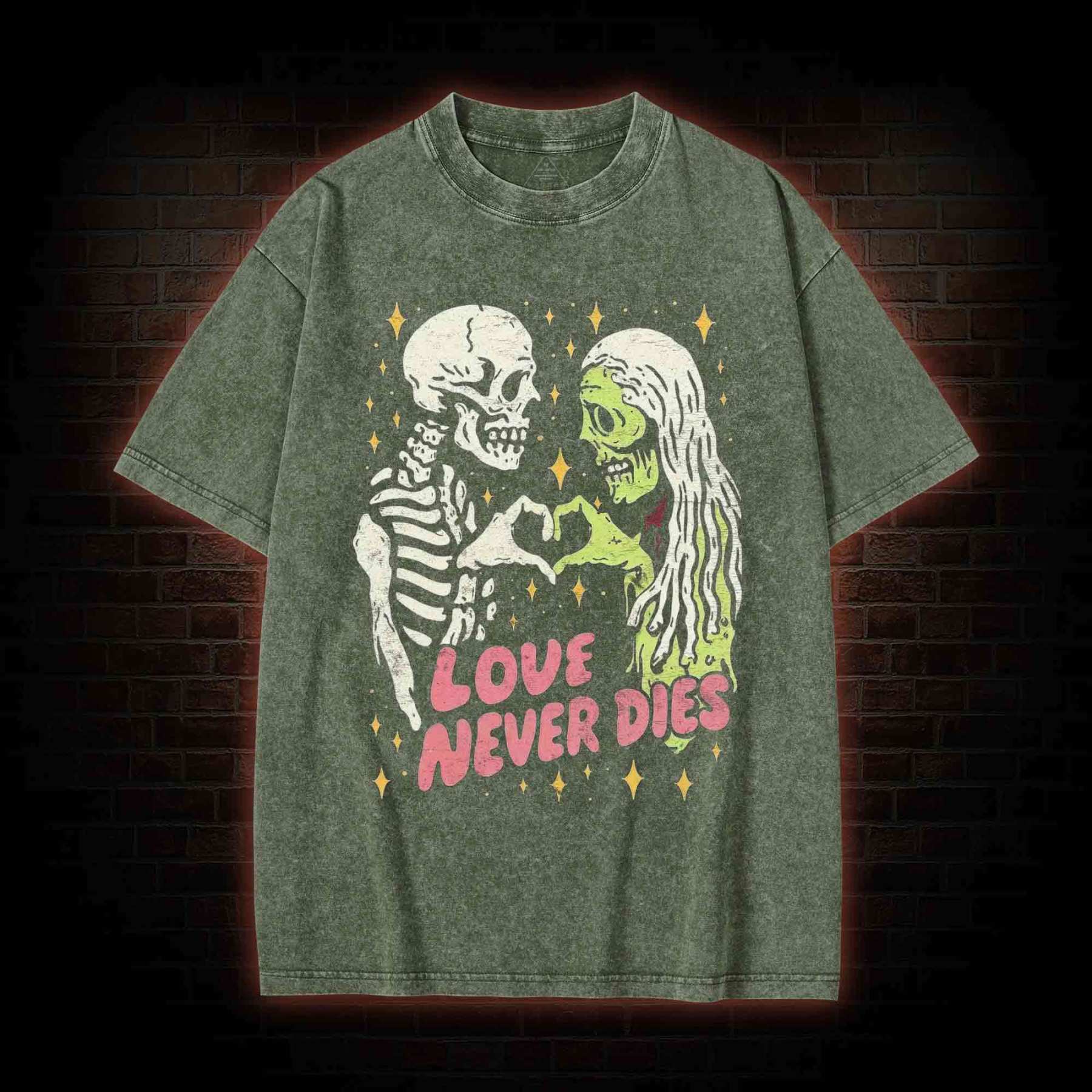 Love Never Dies Washed T-shirt