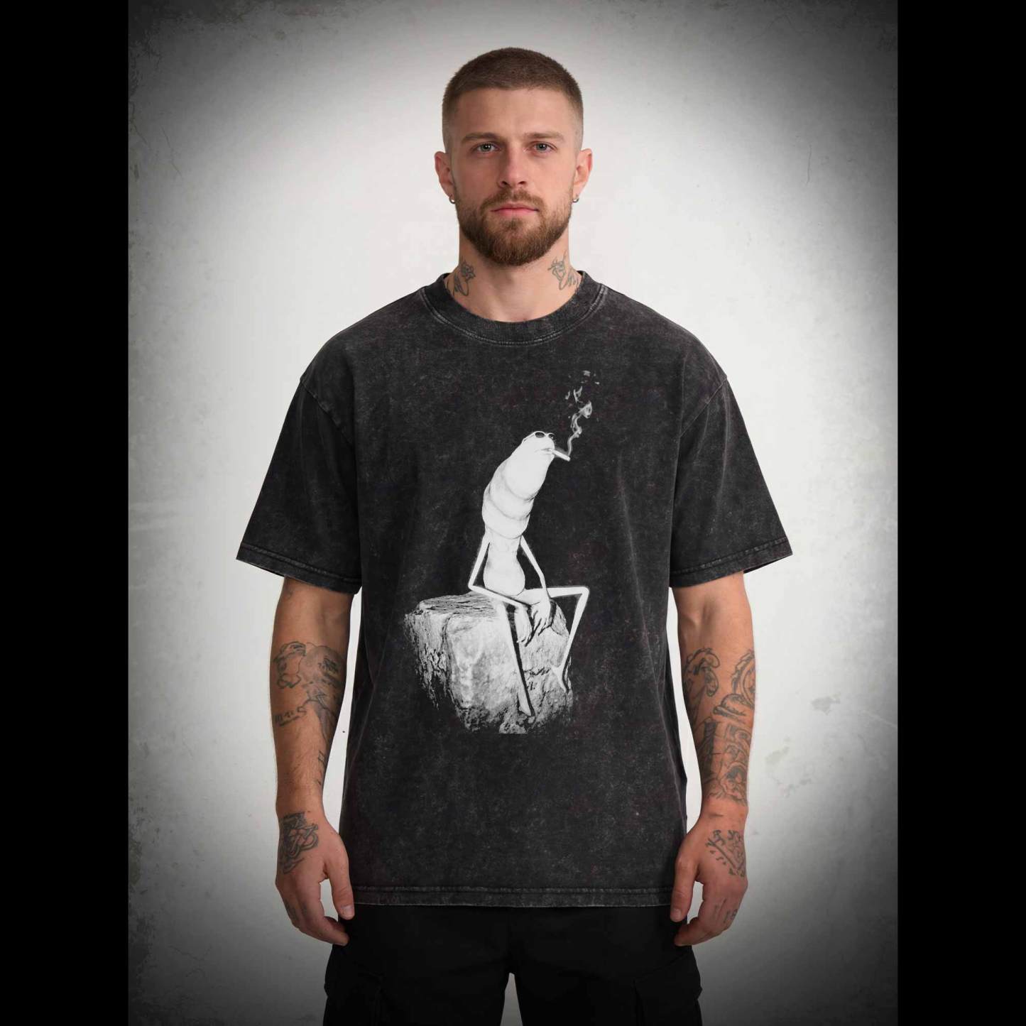 Worm Meme Washed T-shirt