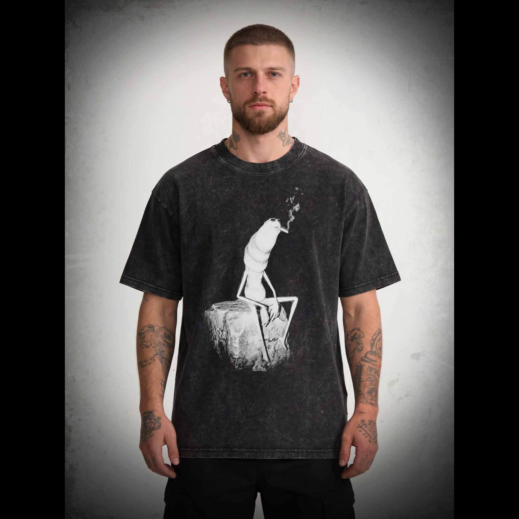 Worm Meme Washed T-shirt