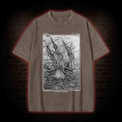 Giant Octopus Washed T-shirt