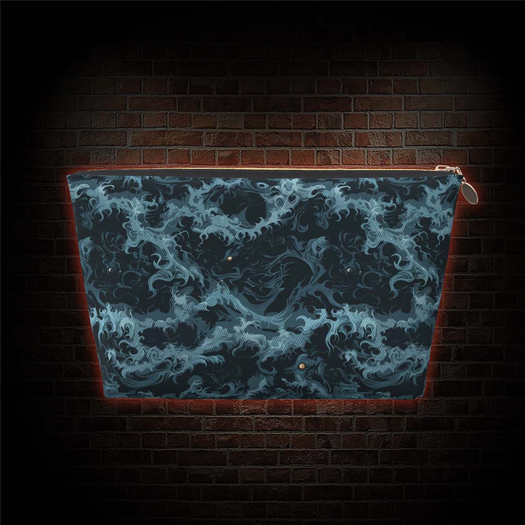 Wave-Wide Makeup Bag