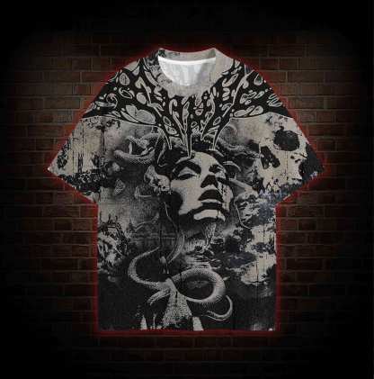 Petrifying Gaze Graphic T-shirt