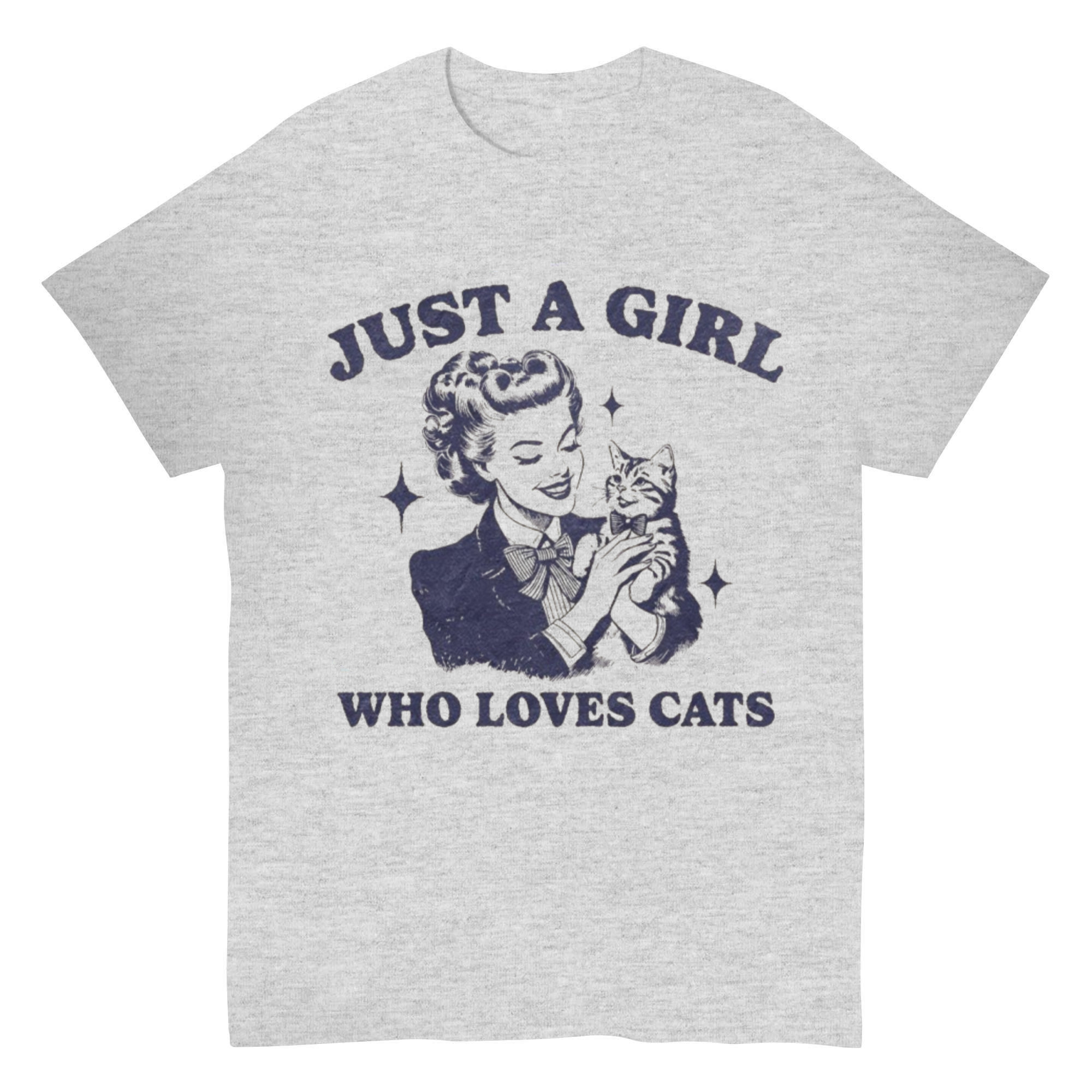 Just a Girl Who Loves Cats T-shirt
