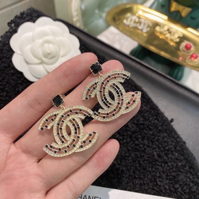 CC CC EARRINGS