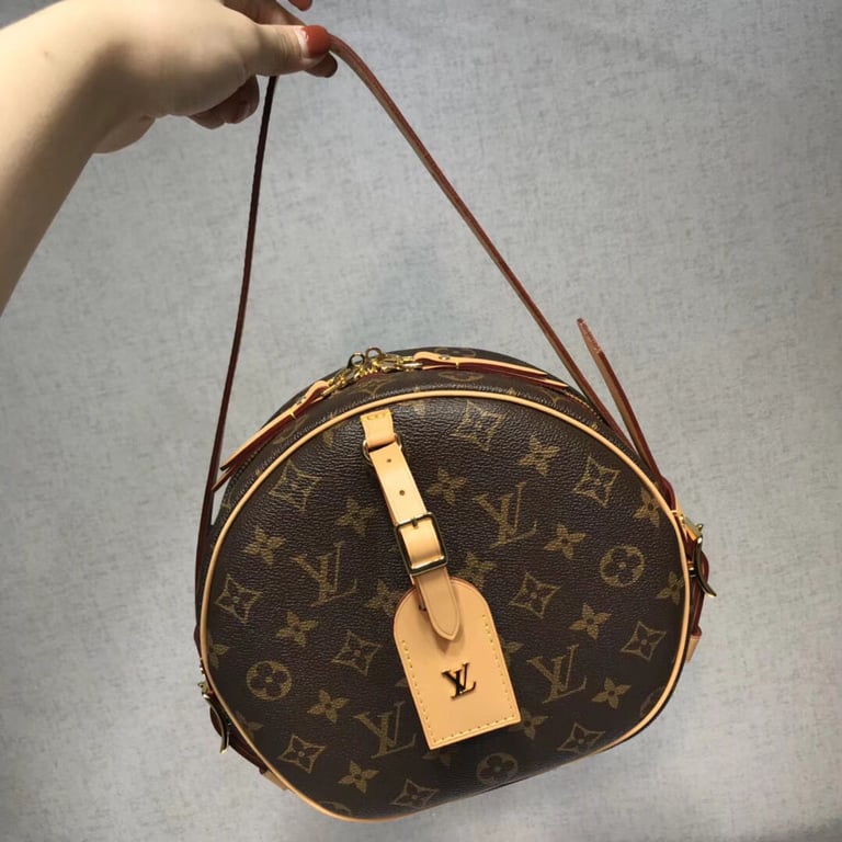 LUV BOITE CHAPEAU SOUPLE MM 22CM