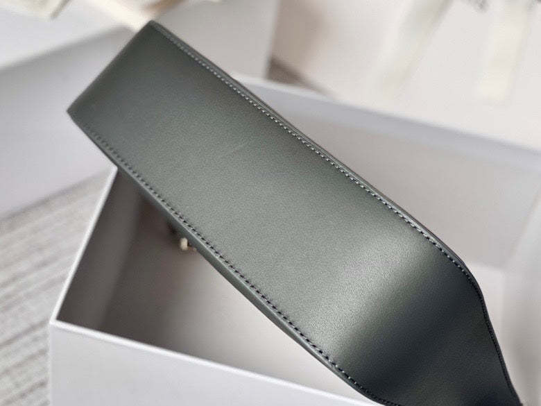 gv Small Moon Cut Out Bag Pickle For Women, Handbags, Shoulder Bags 9.8in/25cm GVC