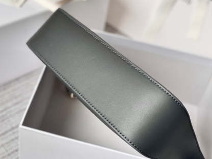 gv Small Moon Cut Out Bag Pickle For Women, Handbags, Shoulder Bags 9.8in/25cm GVC