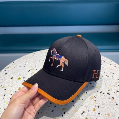 HM CANVAS BASEBALL CAP HORSE HAT BLACK