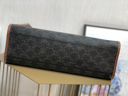 CE MINI HORIZONTAL CABAS IN TRIOMPHE CANVAS AND CALFSKIN TAN 199742BZJ04LU