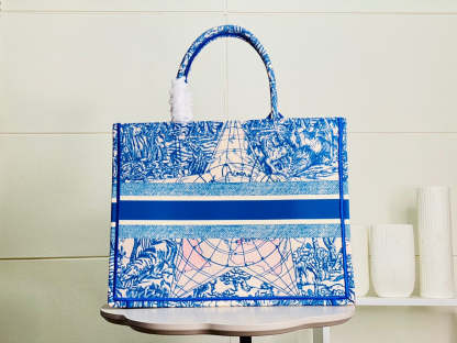 DI Large Book Tote Blue For Women 16.5in/42cm CD M1286ZRIW